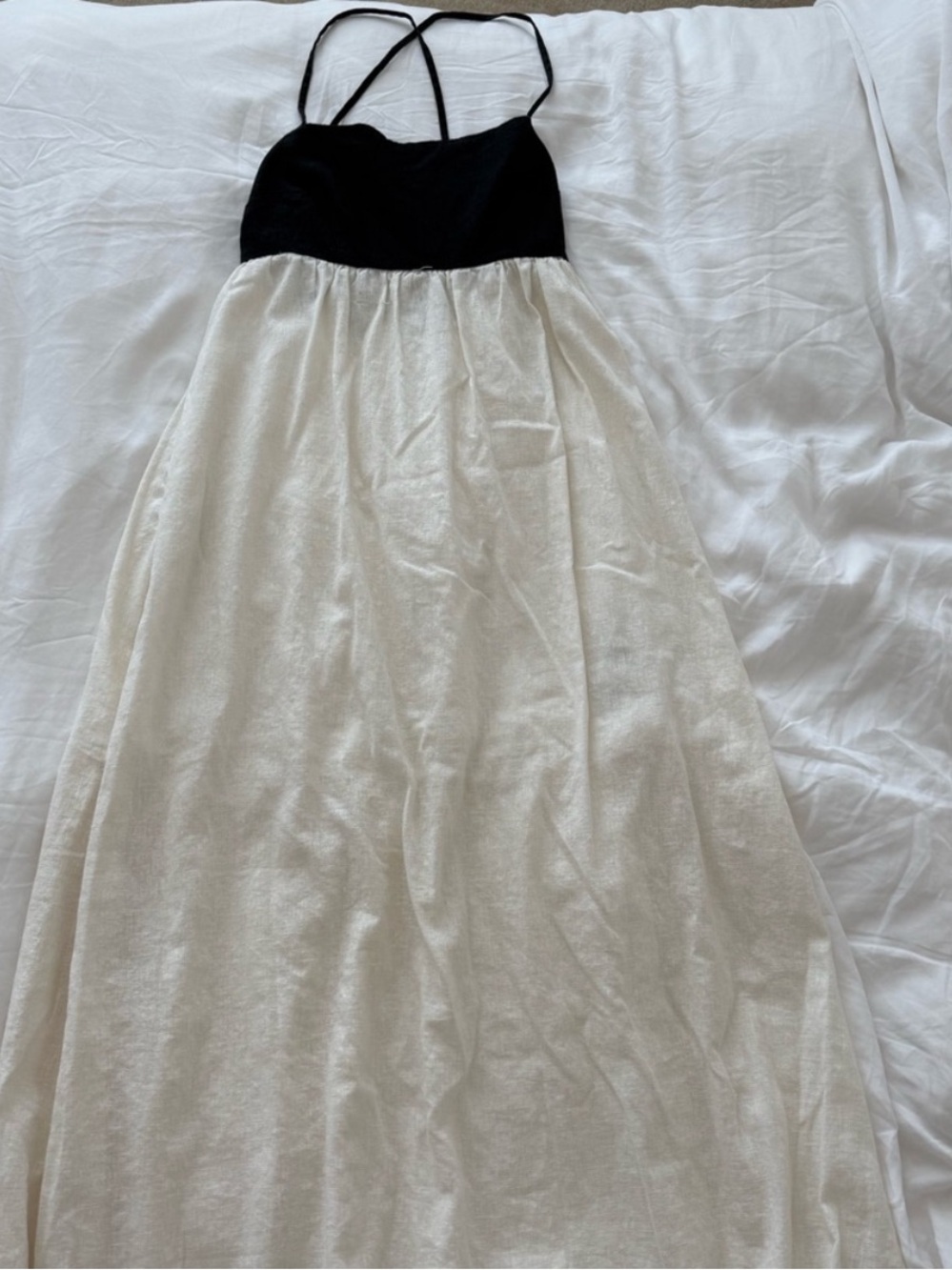 Abercrombie & fitch Black & White Maxi Dress with Spaghetti Straps - Picture 3 of 3